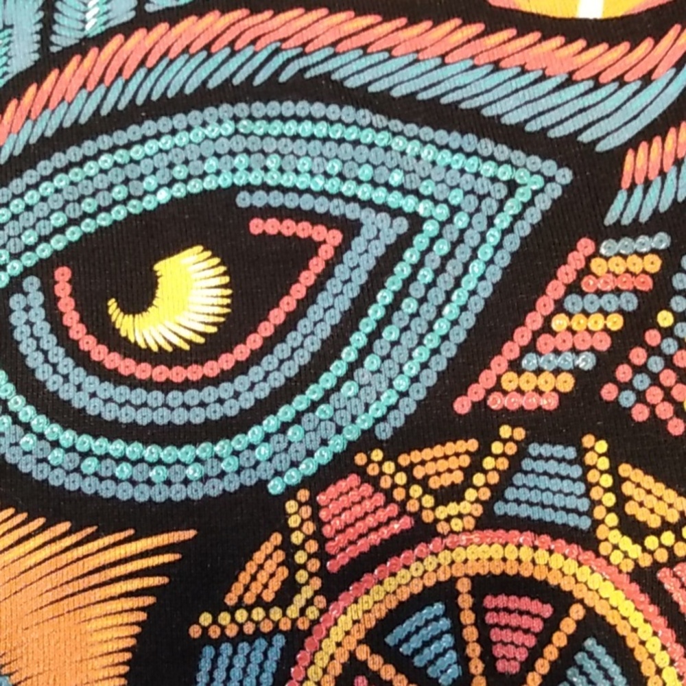 AY Guey!‎ The Hawk Warrior NWT Short Sleeve Tee Small - Picture 5 of 9